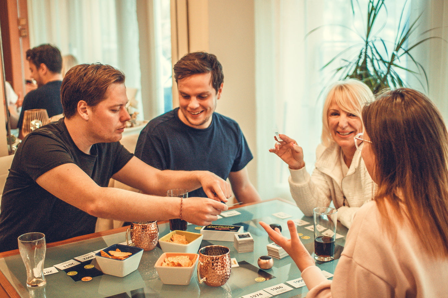 Dalvadász bulijáték magyar zenékkel - ALAP év végi Csomag (144 kártya)