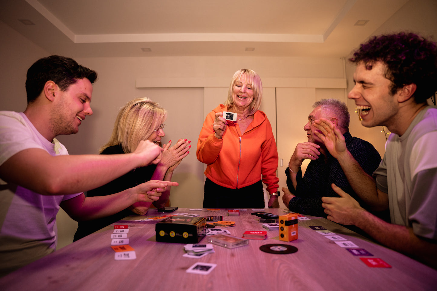 Dalvadász bulijáték magyar zenékkel - ALAP év eleji Csomag (144 kártya)